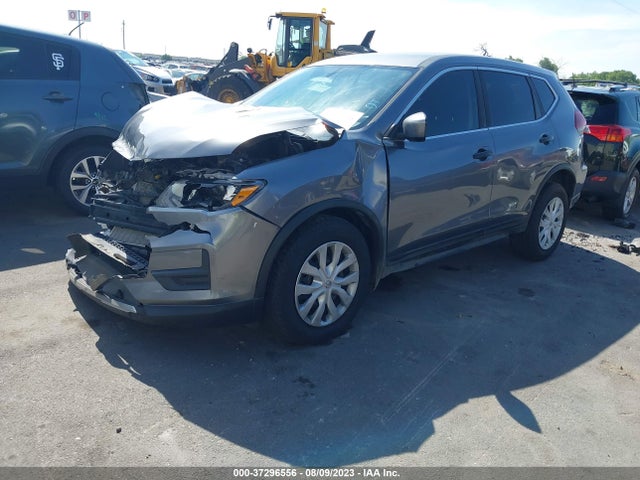2018 NISSAN ROGUE S VIN: KNMAT2MTXJP622934