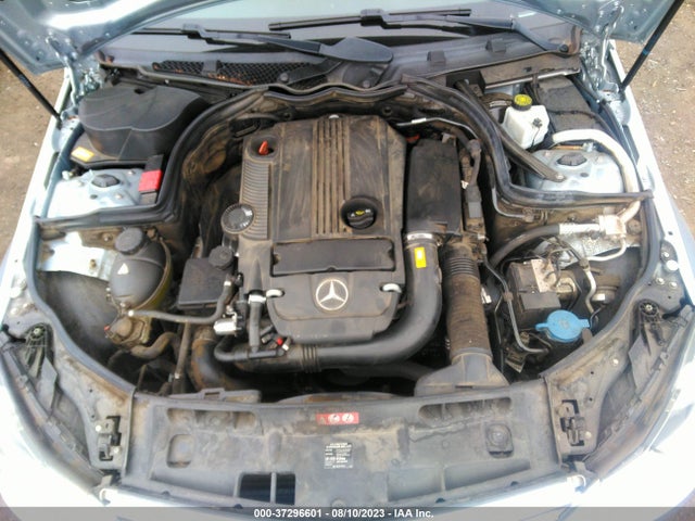 2013 MERCEDES-BENZ C-CLASS C 250 VIN: WDDGF4HBXDR294041