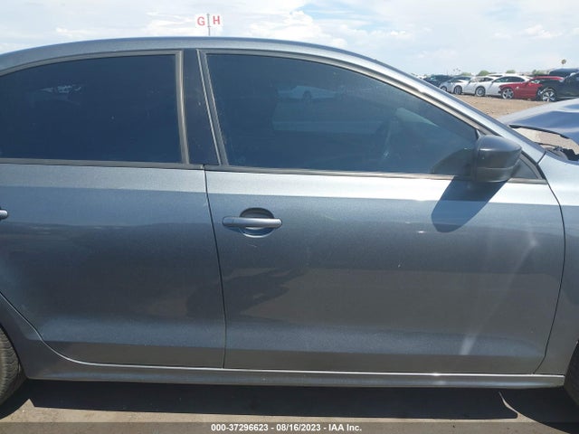 3VW267AJ4GM236419 Volkswagen Jetta Sedan 1.4t S