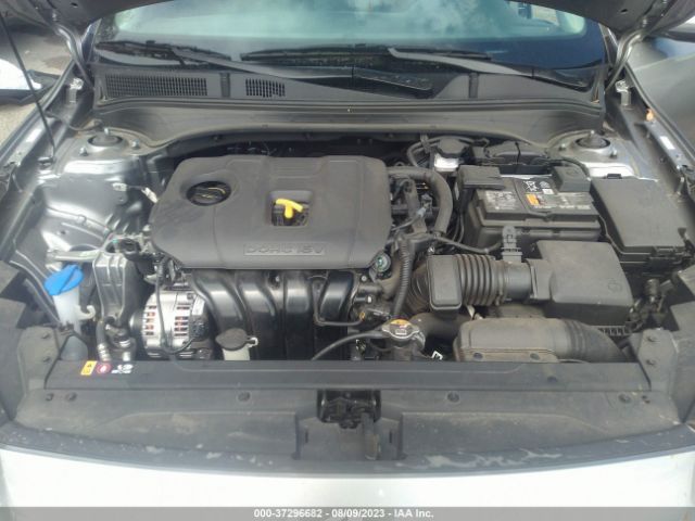 3KPF24AD8NE503075 KIA Forte Lxs