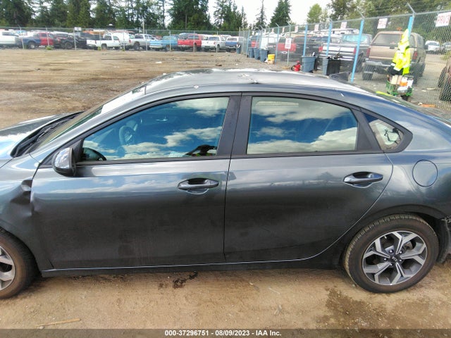 KIA Forte Lxs 2019 3KPF24AD3KE118650 Image 5