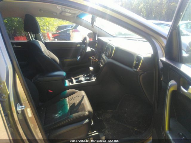 KNDPM3AC6J7322602 KIA Sportage Lx
