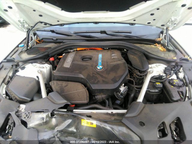 WBAJA9C57KB392556 BMW 5 Series 530e Iperformance