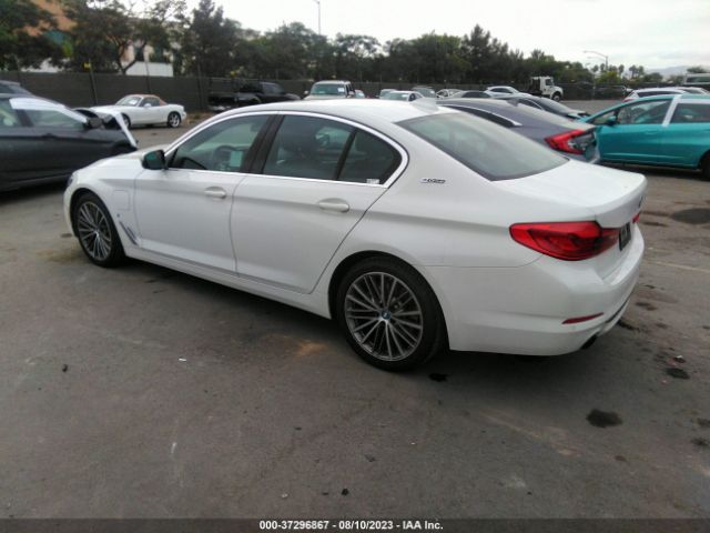 WBAJA9C57KB392556 BMW 5 Series 530e Iperformance