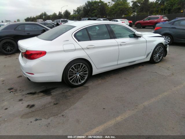 WBAJA9C57KB392556 BMW 5 Series 530e Iperformance