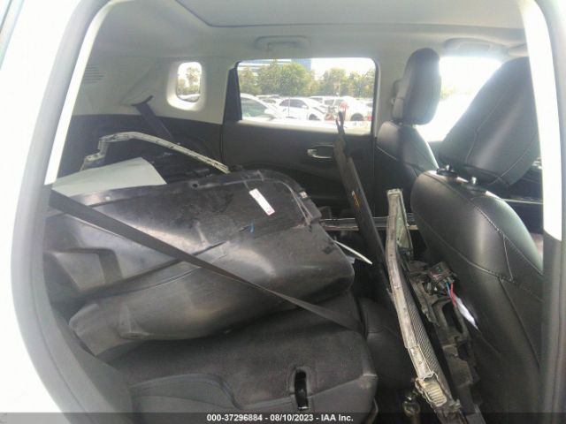 3C4NJCBB1JT487670 Jeep Compass Altitude