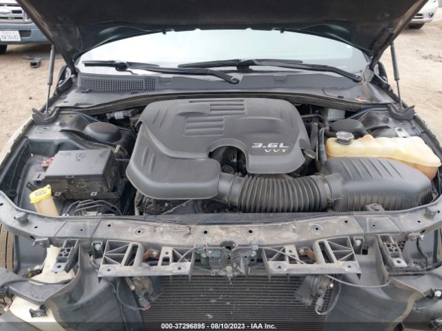 2C3CDXHG5JH215984 Dodge Charger Sxt Plus