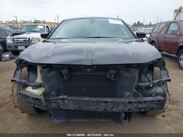 2C3CDXHG5JH215984 Dodge Charger Sxt Plus
