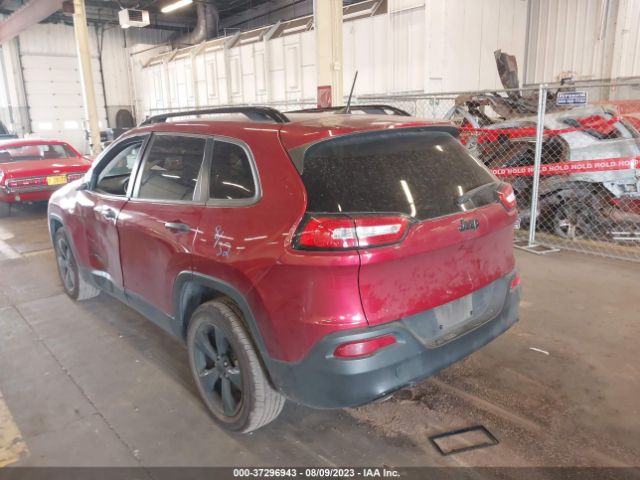 1C4PJLAB1HW527468 Jeep Cherokee Altitude