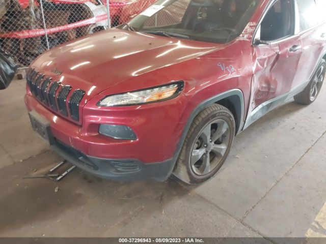 1C4PJLAB1HW527468 Jeep Cherokee Altitude