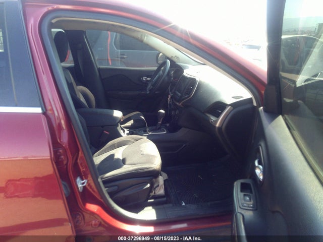 1C4PJMCS2EW201306 Jeep Cherokee Latitude