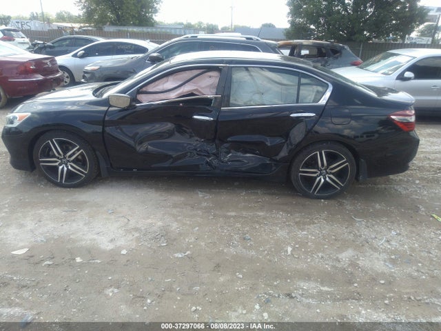 37297066 :رقم المزاد ، 1HGCR2F10HA119673 vin ، 2017 Honda Accord Sedan Sport Se مزاد بيع