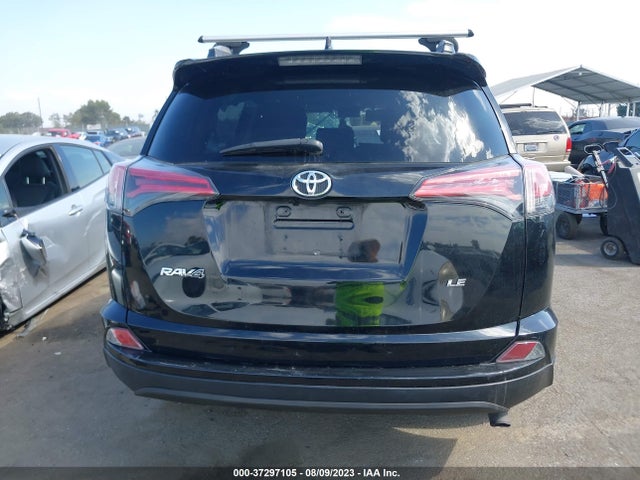 2018 TOYOTA RAV4 LE VIN: 2T3ZFREV3JW435168