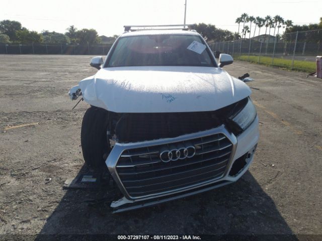 WA1ANAFYXK2055114 Audi Q5 PREMIUM