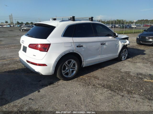 WA1ANAFYXK2055114 Audi Q5 PREMIUM