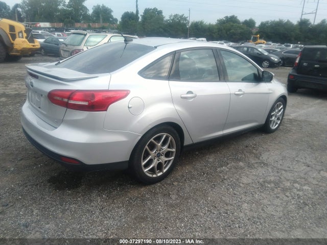 Ford FOCUS SE 2015 1FADP3F28FL348424 Image 5