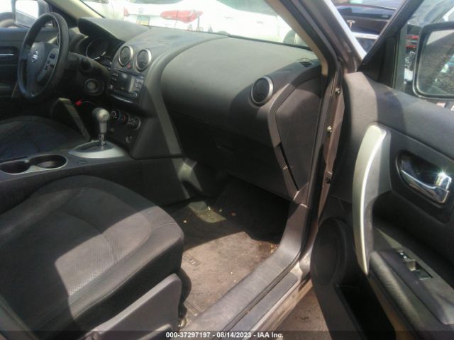 JN8AS5MT5EW625339 Nissan Rogue Select S