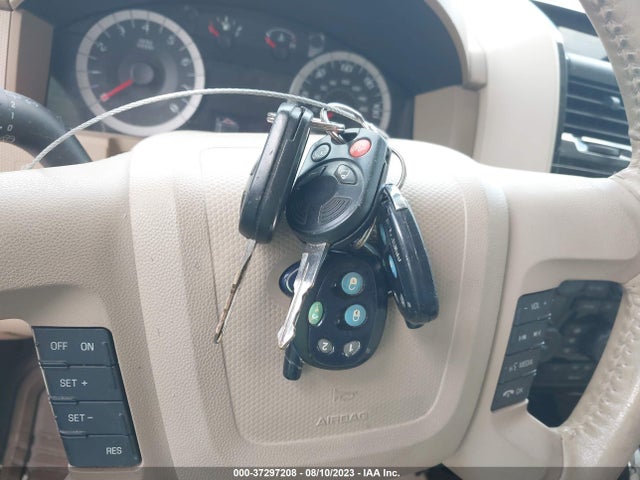 2010 FORD ESCAPE LIMITED VIN: 1FMCU0EG9AKC65699