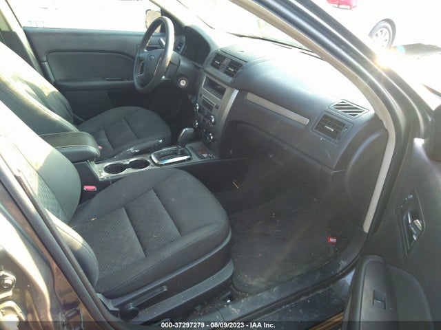 2010 FORD FUSION SE VIN: 3FAHP0HA6AR401345