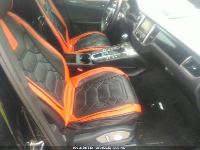 2016 PORSCHE MACAN WP1AB2A54GLB46087 Photo 4