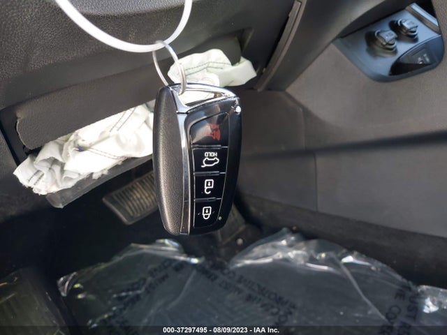Hyundai Santa Fe Limited Ultimate 2018 KM8SR4HF3JU285703 Image 11