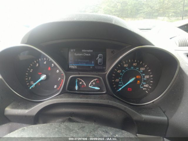 1FMCU9GX8GUB78150 Ford ESCAPE SE