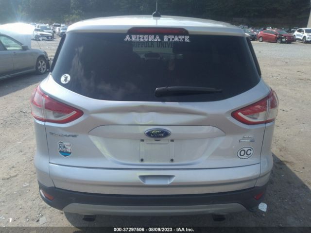 1FMCU9GX8GUB78150 Ford ESCAPE SE