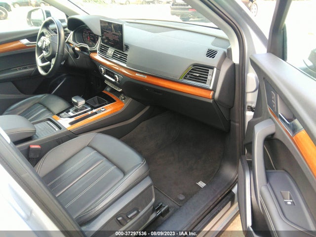WA1BAAFY8M2109268 Audi Q5 Premium Plus