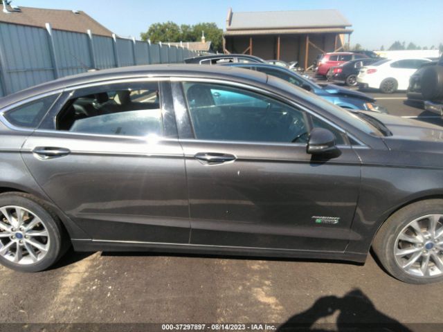 3FA6P0PU4HR277024 Ford Fusion Energi Se