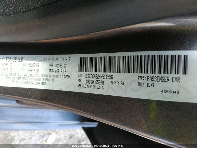 Chrysler 200 Limited Platinum 2017 1C3CCCAB2HN511556 Image 9