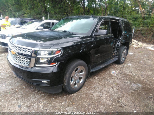 Chevrolet Tahoe Lt 2017 1GNSKBKC2HR181199 Image 2