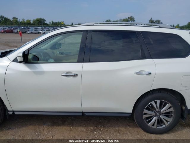 5N1DR2CM5LC582158 Nissan Pathfinder Sl