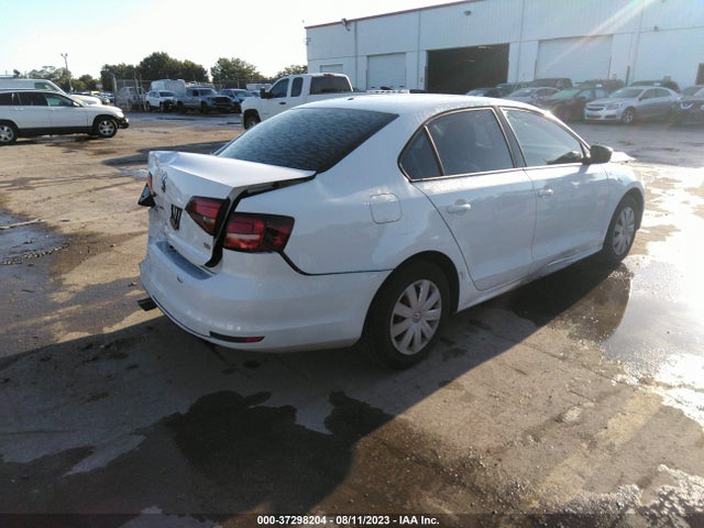 3VW267AJ3GM314592 Volkswagen Jetta Sedan 1.4t S