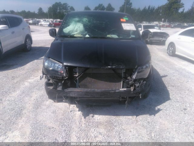 2C4RDGEG3KR535777 Dodge Grand Caravan Gt