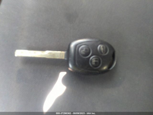 3FADP4EJ2EM195079 Ford FIESTA SE