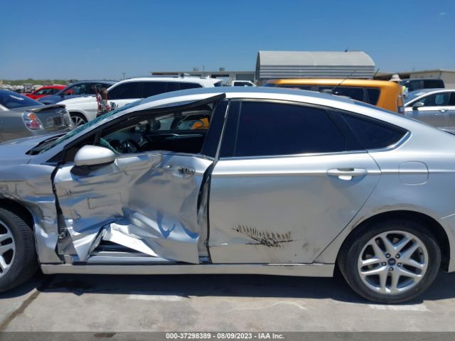 3FA6P0HD1JR267121 Ford FUSION SE