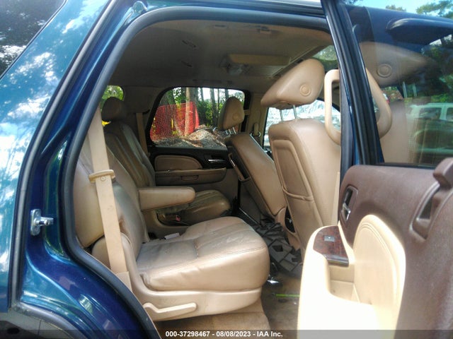 2007 GMC YUKON DENALI VIN: 1GKFK63827J250406