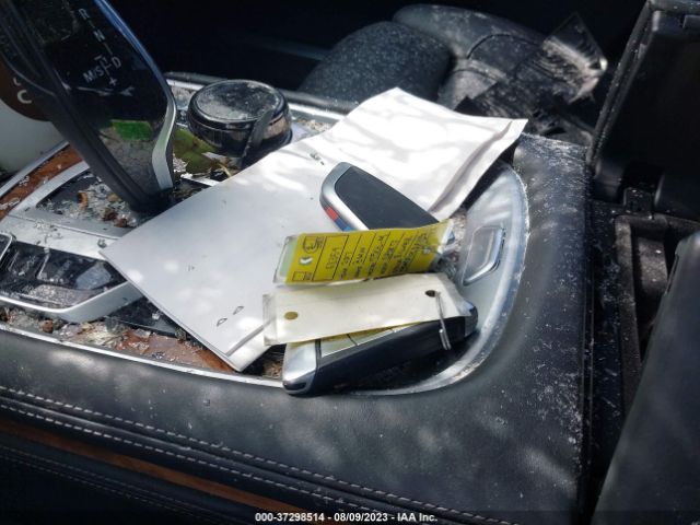WBA7F0C3XHGM21517 BMW 7 Series 750i
