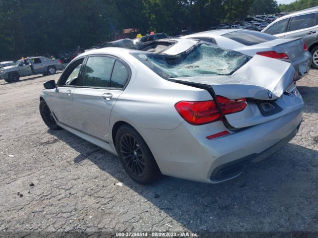 WBA7F0C3XHGM21517 BMW 7 Series 750i