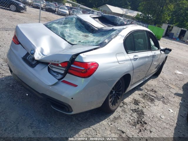 WBA7F0C3XHGM21517 BMW 7 Series 750i