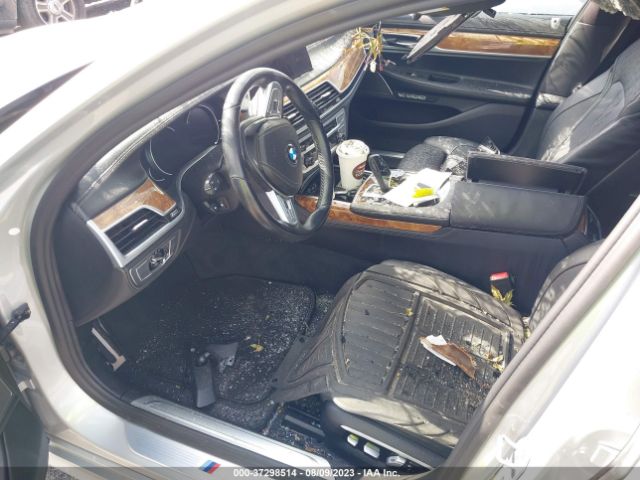 WBA7F0C3XHGM21517 BMW 7 Series 750i