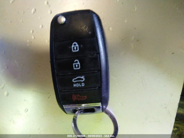 KIA Optima Lx 2020 5XXGT4L32LG391450 Image 3