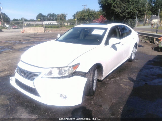 2013 LEXUS ES 350 4DR SDN VIN: JTHBK1GG7D2076853