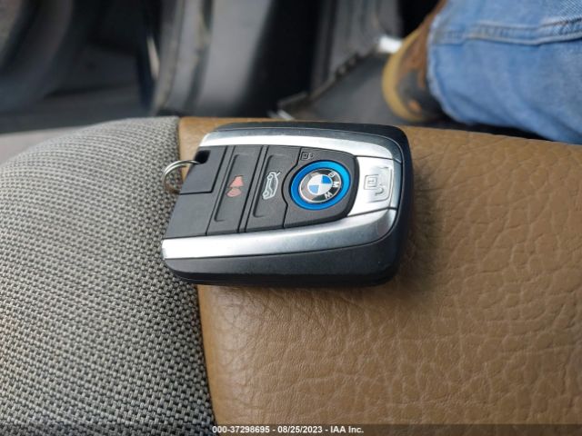 WBY1Z4C59EV277277 BMW I3