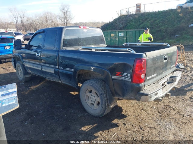 2003 CHEVROLET SILVERADO 1500 LS VIN: 2GCEK19T031289179