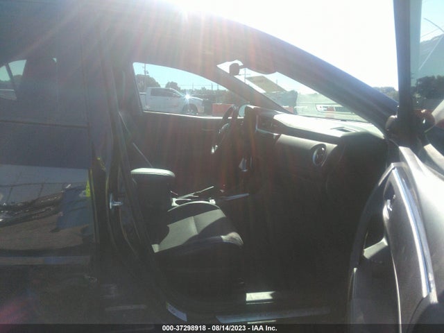 Toyota COROLLA SE 2018 2T1BURHE4JC027100 Image 5