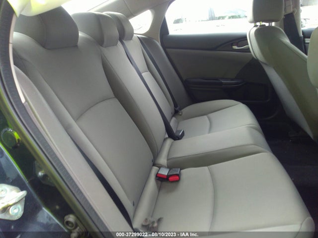 2019 HONDA CIVIC LX VIN: 19XFC2F6XKE023322
