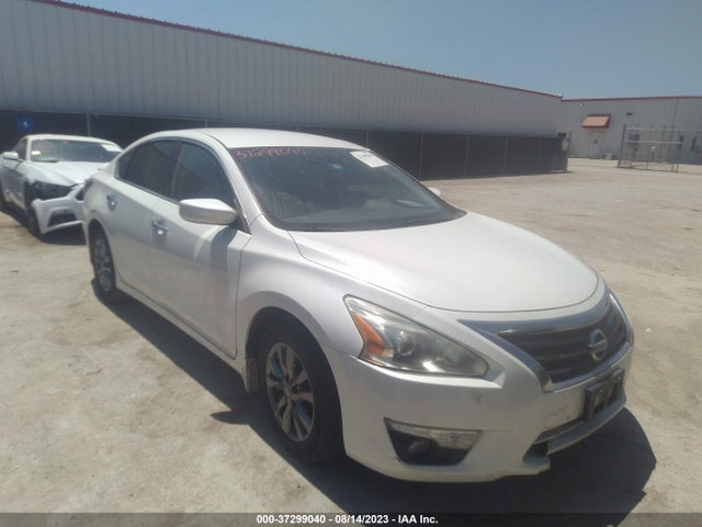Nissan Altima 2.5 S 2015 1N4AL3AP6FN356902 Image 1