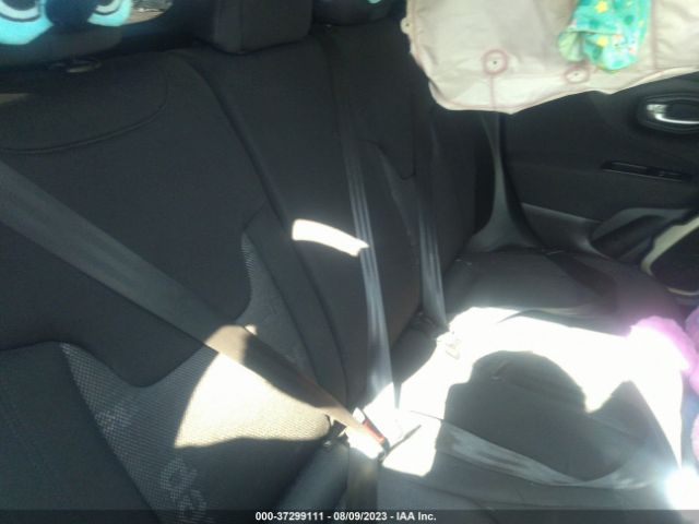 ZACCJBBT4FPC02355 Jeep Renegade Latitude