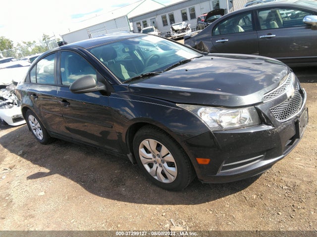 2014 1G1PA5SH5E7413356 main image